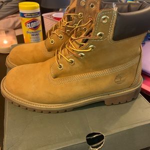 Timberland | Shoes | Cheese Timbs 